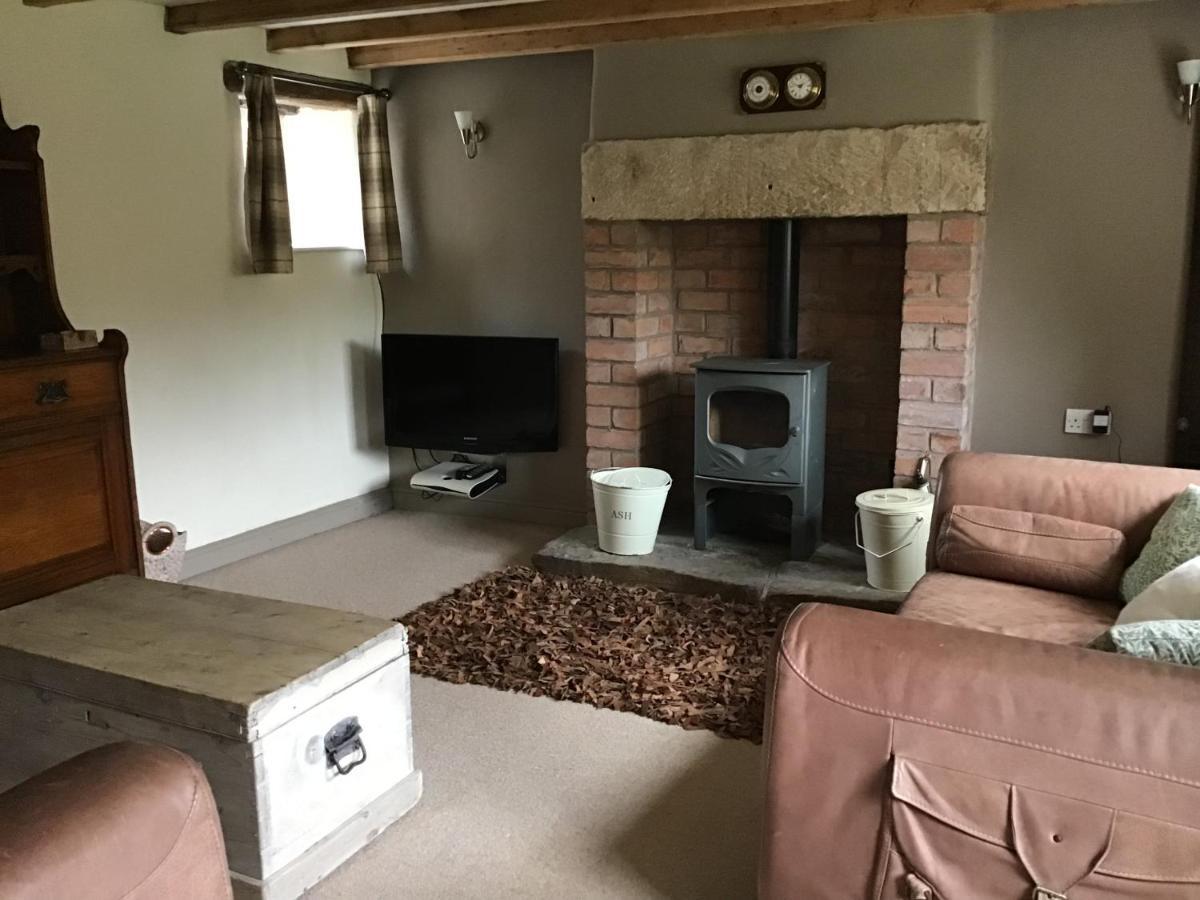Lee House Farm Holiday Cottage With Possible Use Of Hot Tub Ninety Pounds A Session Waterfall 외부 사진